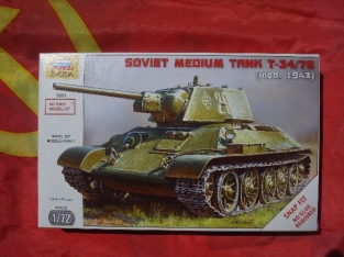 Zvezda 5001  Soviet medium Tank T-34/76 (Mod.1943)